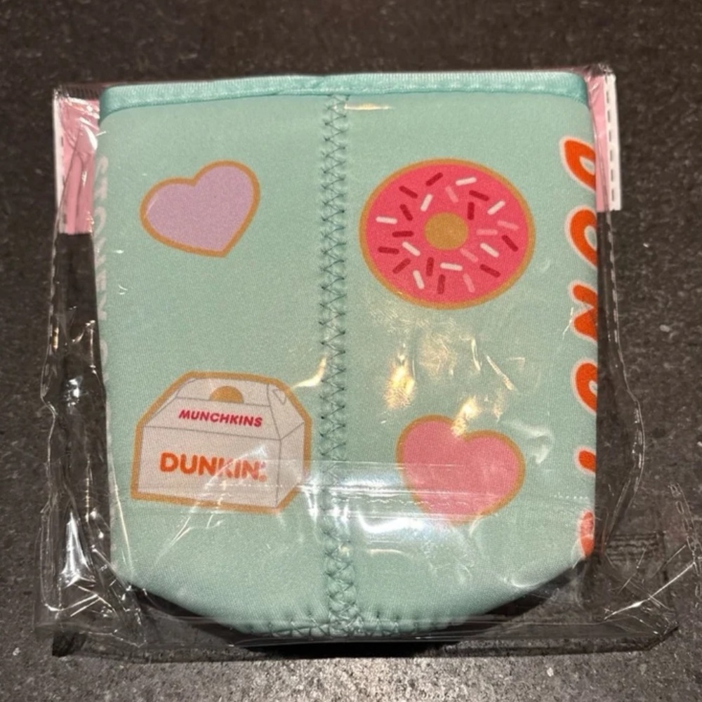 Dunkin' Stoney Clover Cup Sleeve - Picture 2 of 3